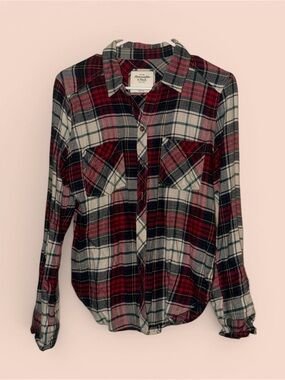 Abercrombie & Fitch Red Black Cream Plaid Shirt with Chest Pockets